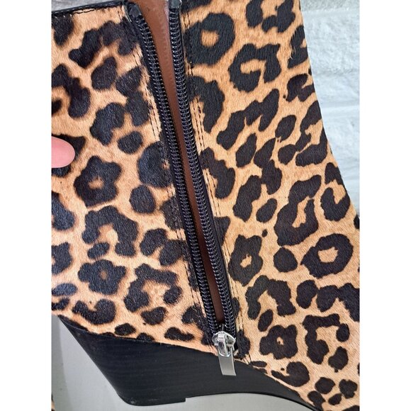 Franco Sarto Athens2 Leopard Calf Hair Pointed Toe Ankle Booties Wedge 9M Animal - Picture 7 of 7